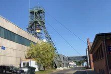 Es ist der Förderturm der Schachtanlage Asse II zu sehen.