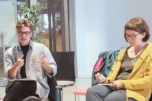 Taleo Stüwe und Dr. Anne Bonfert bei der Feministischen Werkstatt im CORE, Oldenburg